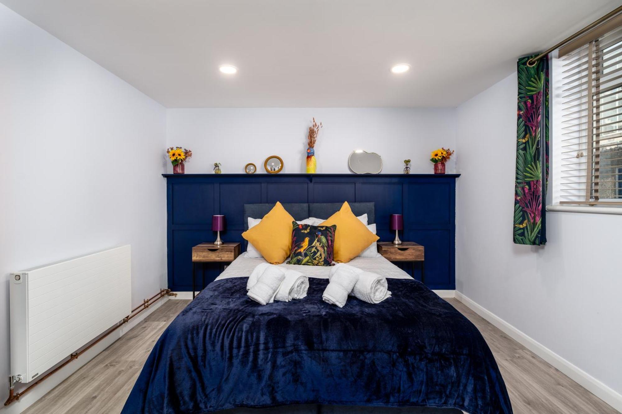 The Blue Barbican Flat- Spacious, Stylish, In A Perfect Location And Accessible Plymouth Exterior photo