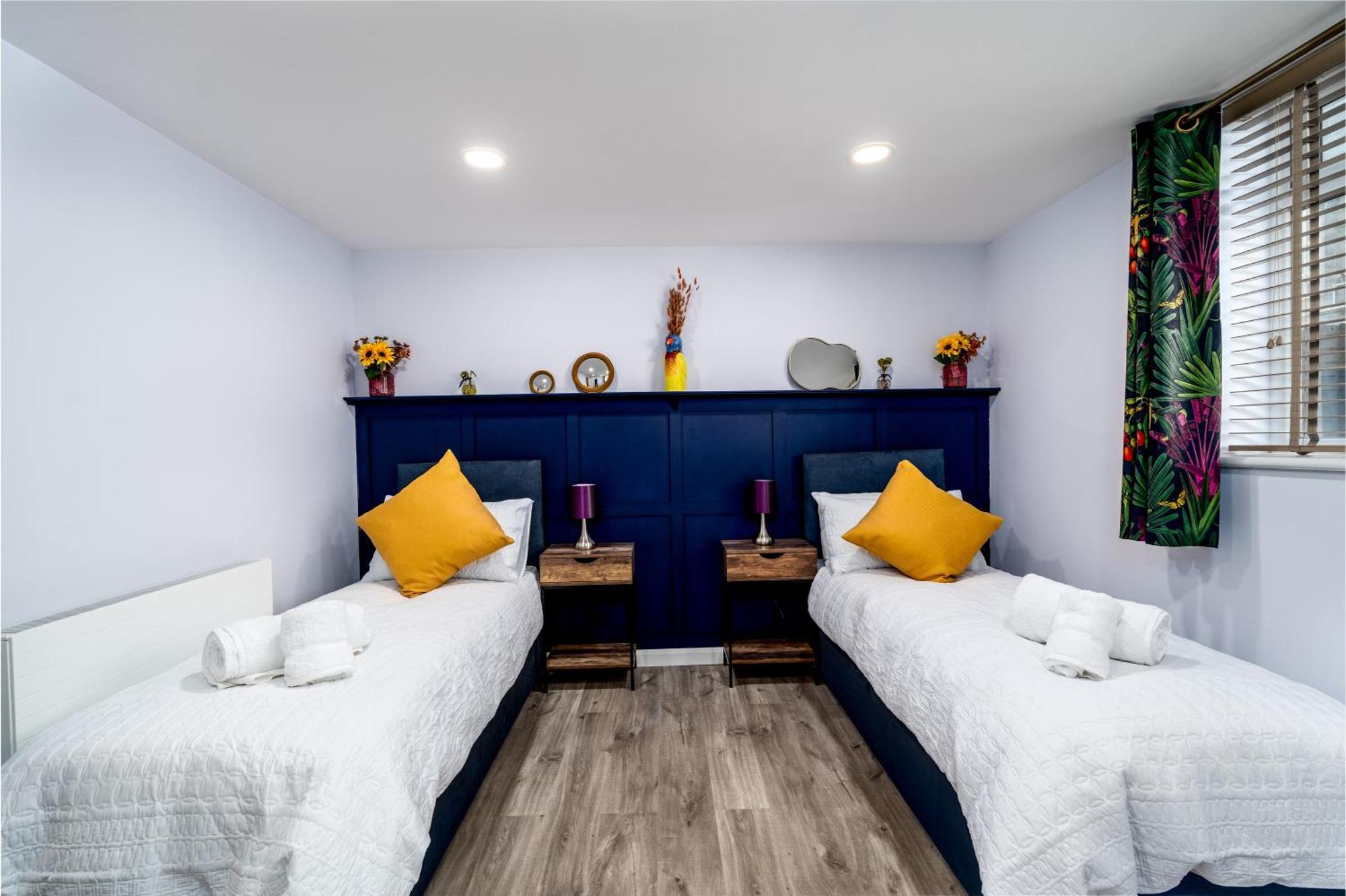 The Blue Barbican Flat- Spacious, Stylish, In A Perfect Location And Accessible Plymouth Exterior photo